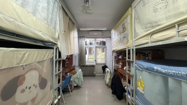 图为212宿舍环境展示_副本.jpg